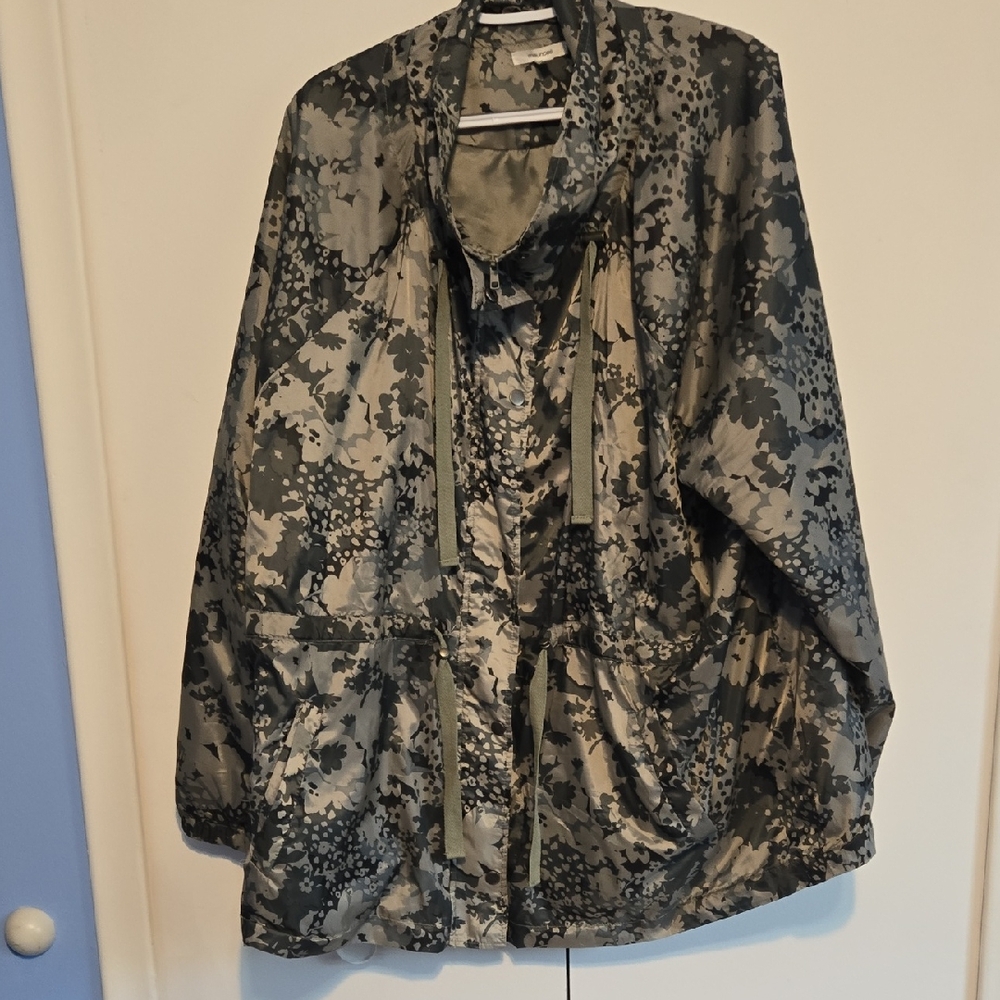 Maurices 3X Camo Windbreaker Jacket‎ Drawstring Waist Utility NWOT